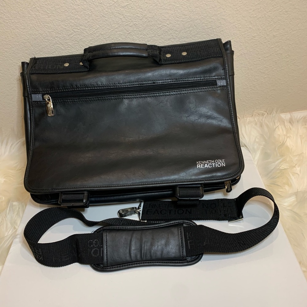 Kenneth Cole Reaction leather laptop bag